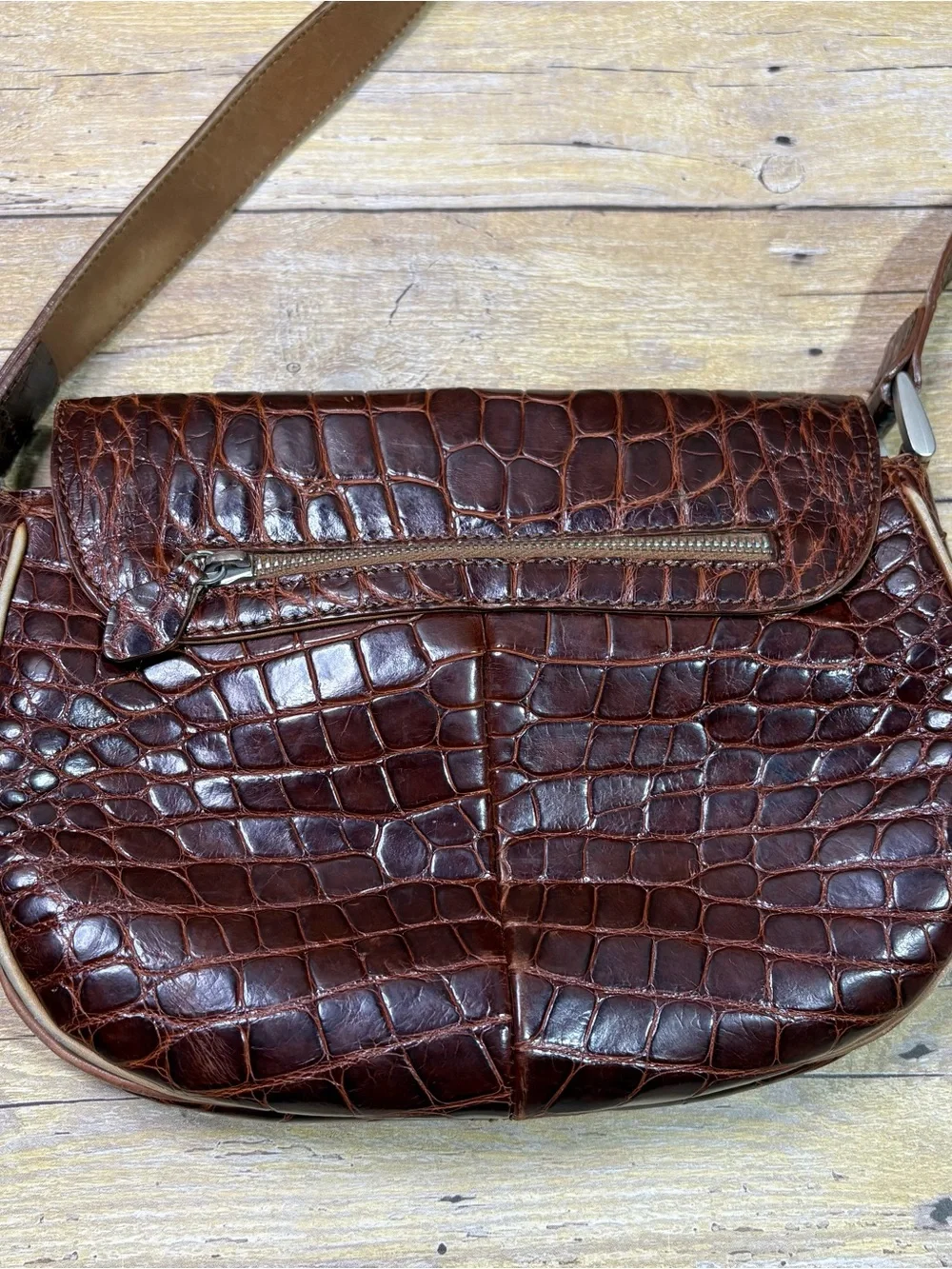 Brown Croc-Embossed Leather Crossbody Bag 100% real Alligator